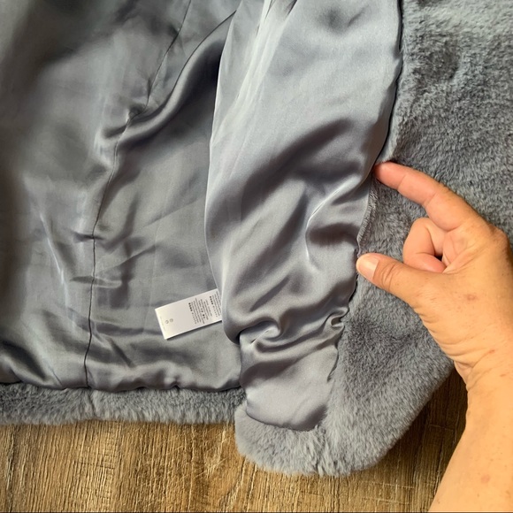 Free People Faux fur Button front Jacket Medium - Picture 16 of 16